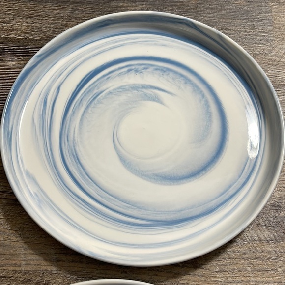 4 pieces porcelain set - Picture 2 of 6